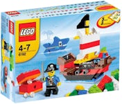 LEGO Creator 3in1 Pirate Roller Coaster 31084 Building Kit (923 Pieces)  (Discontinued by Manufacturer)