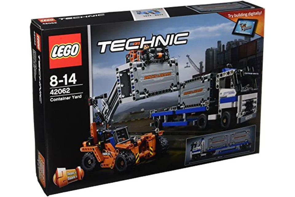 LEGO Technic Container Yard Set 42062