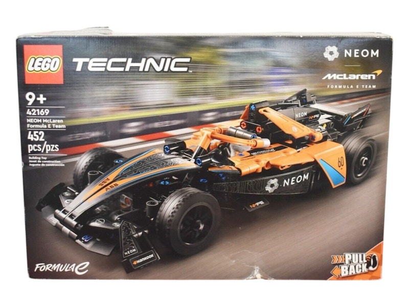 LEGO-Technic-NEOM-McLaren-