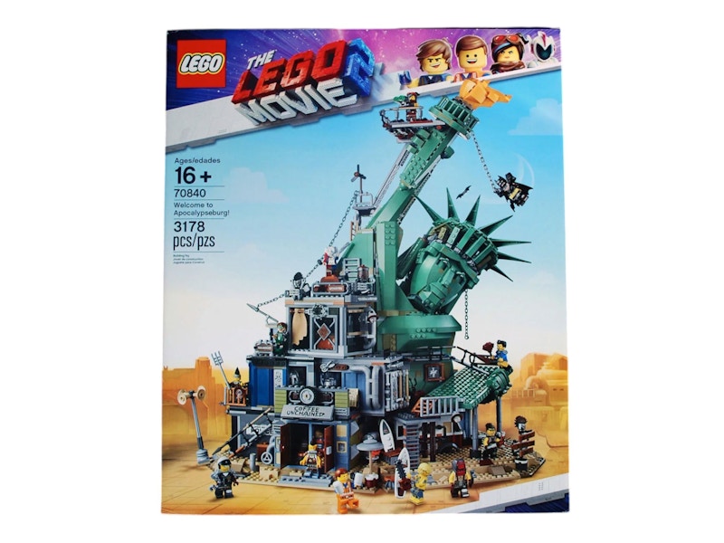 Lego Movie Liberty Set Welcome To Apocalypseburg Statue Of