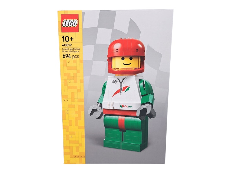 LEGO Up-Scaled Racing Driver Minifigure Set 40819 - 55 - US