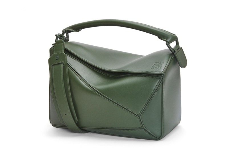 LOEWE Puzzle Bag In Satin Calfskin Vintage Khaki in Calfskin