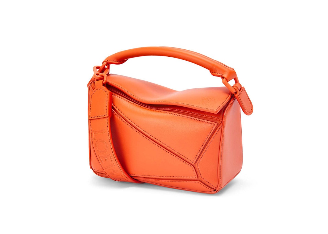 Pre-owned Loewe Puzzle Bag In Satin Calfskin Mini Orange