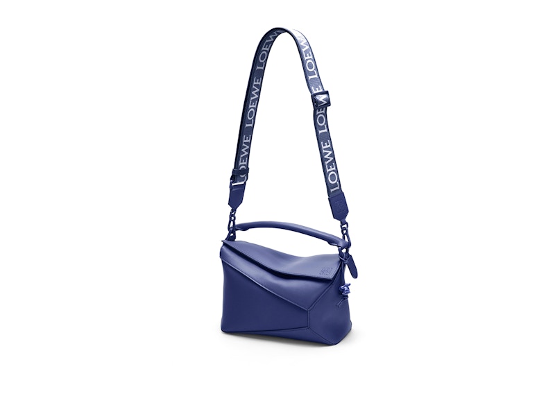 Loewe puzzle bag online marine