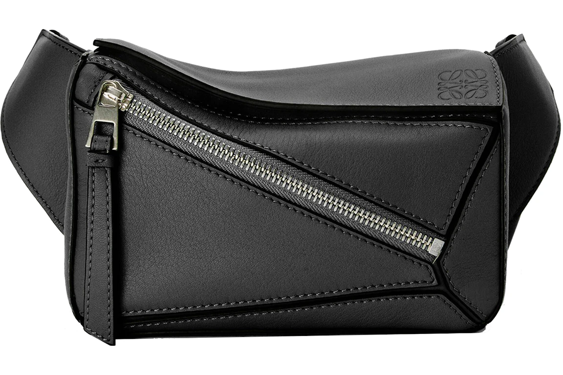 LOEWE Puzzle Bum Bag in Classic Calfskin Mini Black