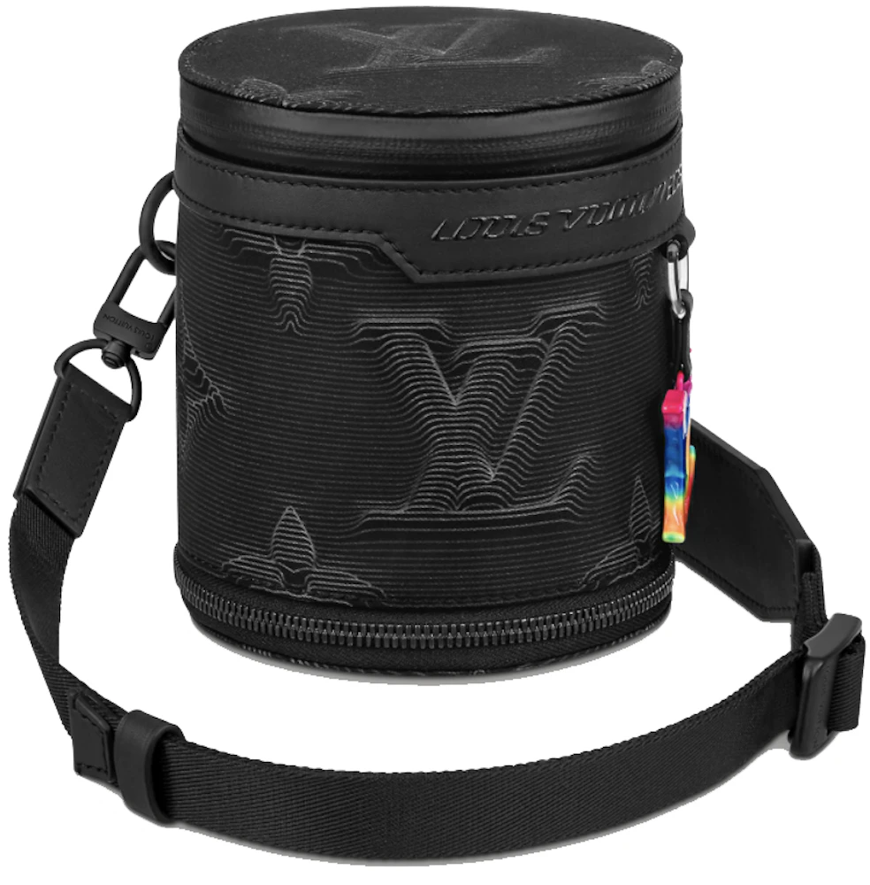 Louis Vuitton 2054 Reversible Pouch in Nylon with Black-tone - GB