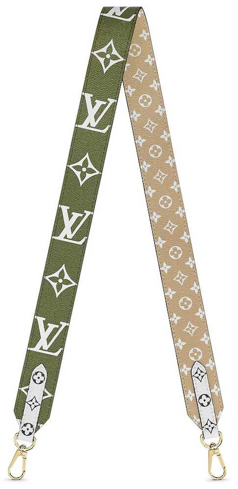 Louis Vuitton Green Camouflage Monogram Nylon Round Ikat Coin Pouch -  Yoogi's Closet