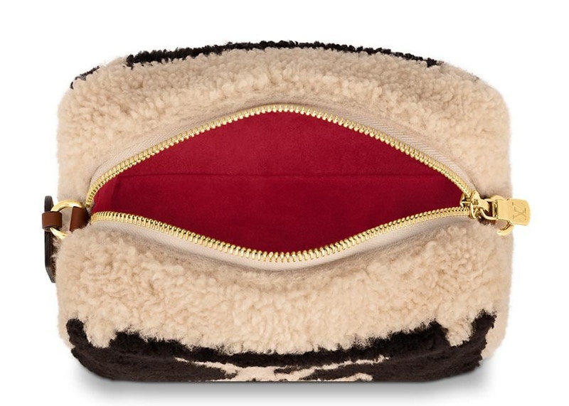 Louis Vuitton Bumbag Monogram Giant Teddy Fleece Blankets Paul Smith