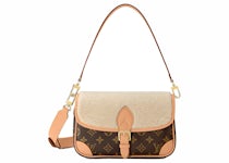 Louis Vuitton 2022 Monogram Loop Bag - Brown Shoulder Bags, Handbags -  LOU525220