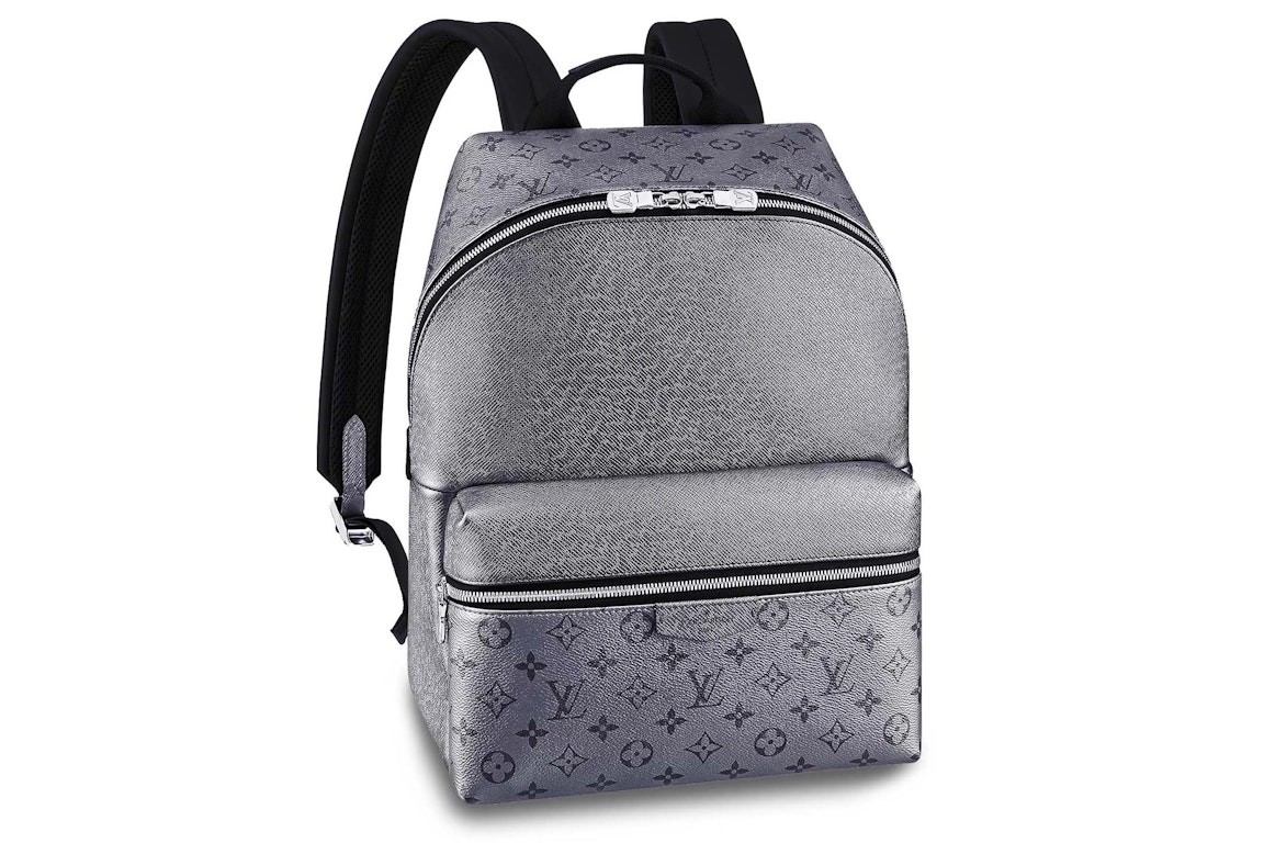 Pre-owned Louis Vuitton Discovery Backpack Pm Gunmetal Gray