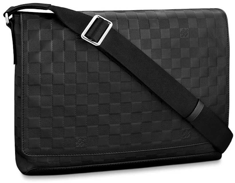 Louis Vuitton District Messenger Bag Damier Infini MM Onyx in Leather Silver-tone