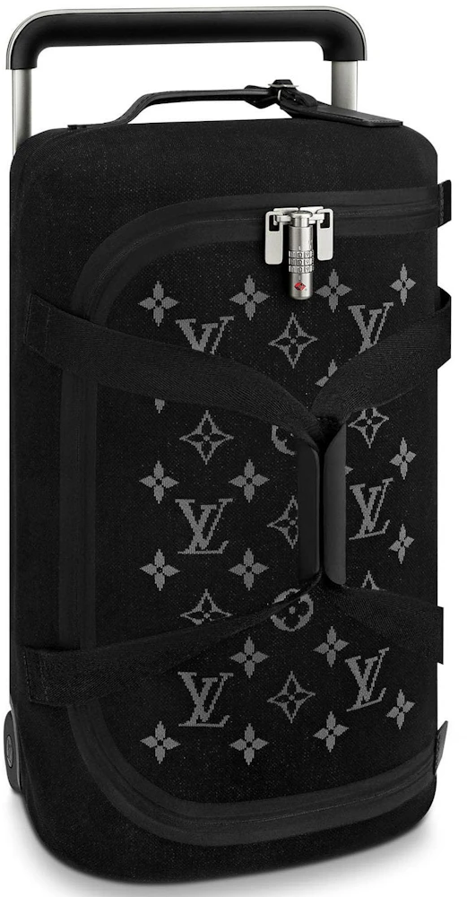 Louis Vuitton Horizon Monogram Galaxy 55 Black Multicolor in