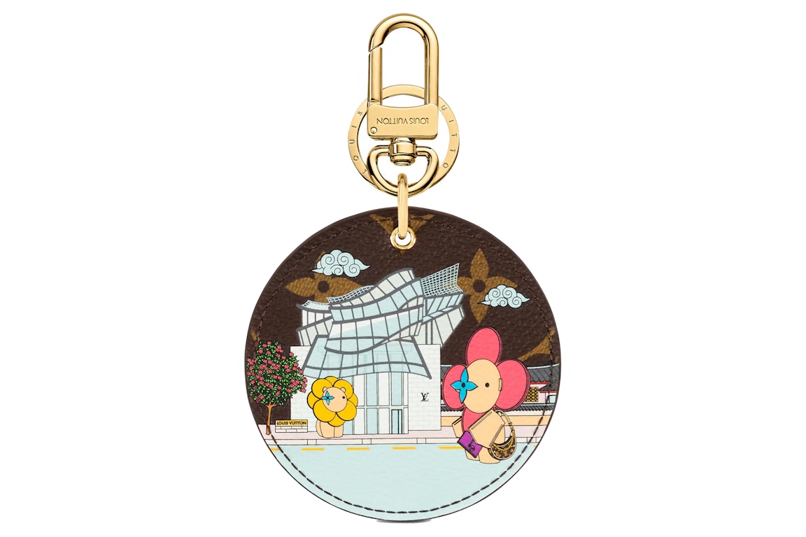 Pre-owned Louis Vuitton Illustre Xmas Seoul Bag Charm And Key Holder Vivienne Holiday Light Pink