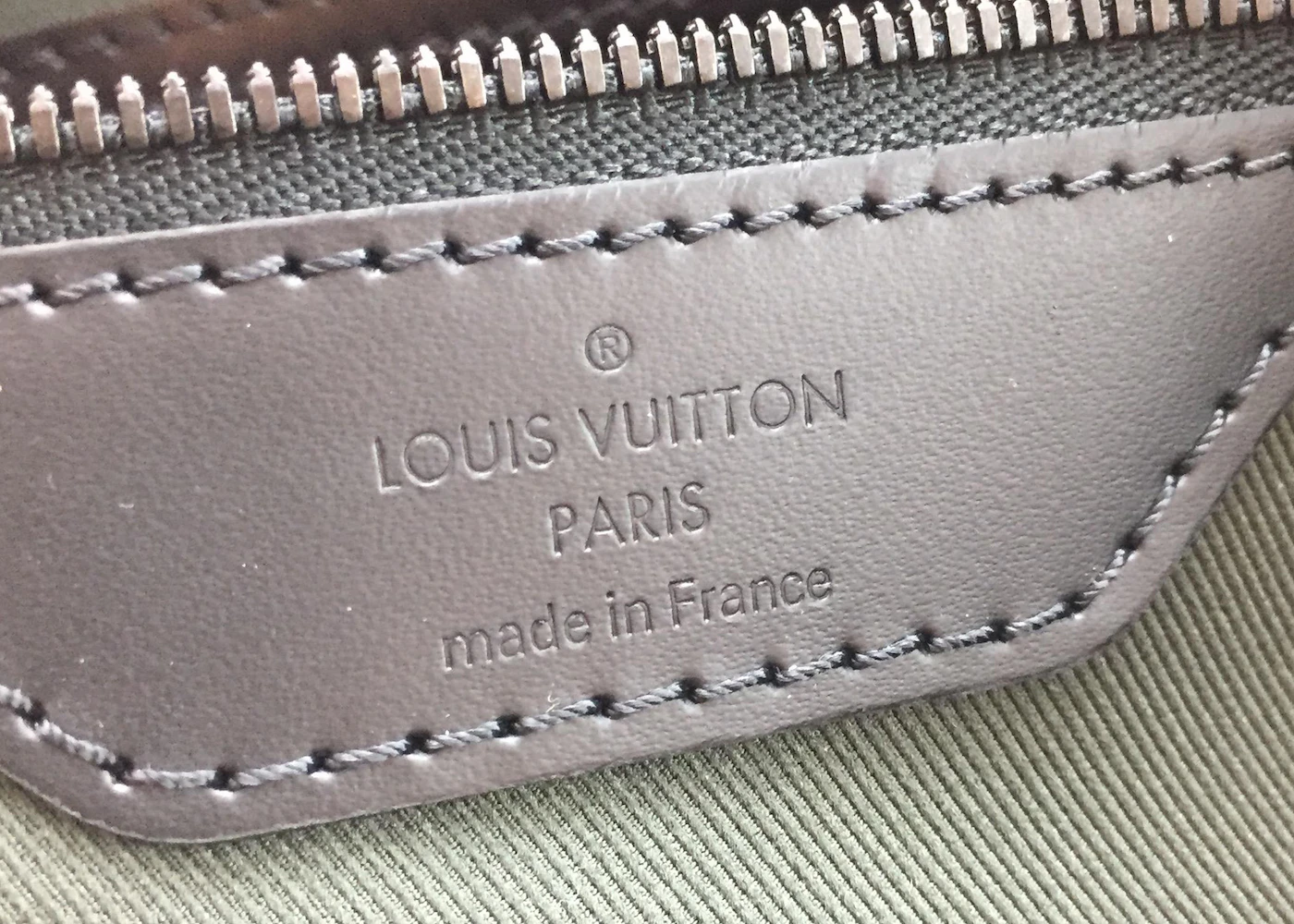 Louis Vuitton Keepall Bandouliere Monogram Vivienne Eclipse 50 Black in ...