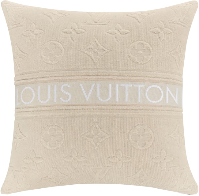 Shop Louis Vuitton louis vuitton LVACATION BEACH PILLOW (M77782) by sweetピヨ