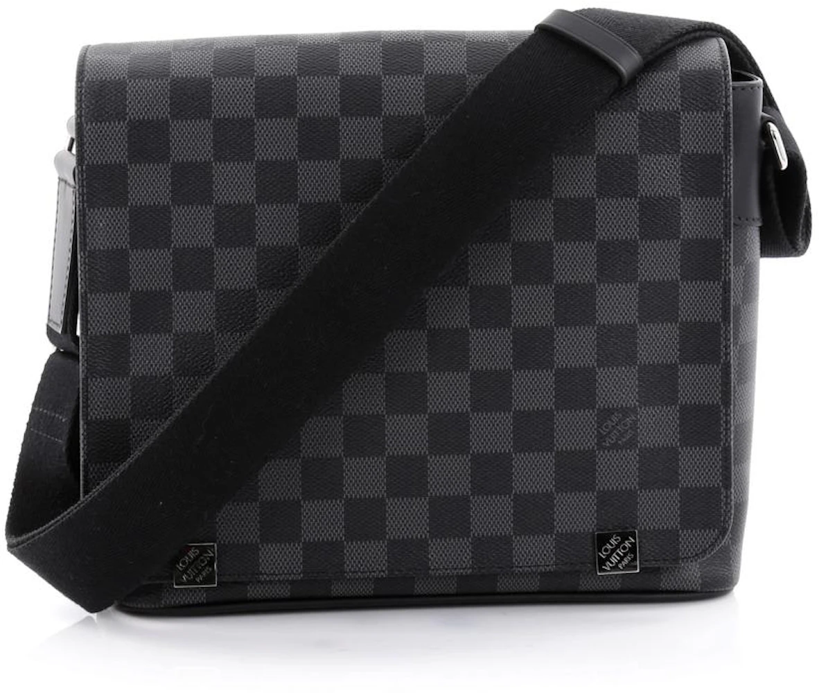 Louis Vuitton District NM Messenger Bag - Damier Graphite PM – Chicago  Pawners & Jewelers