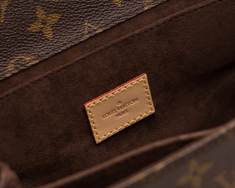 Metis pochette online monogram