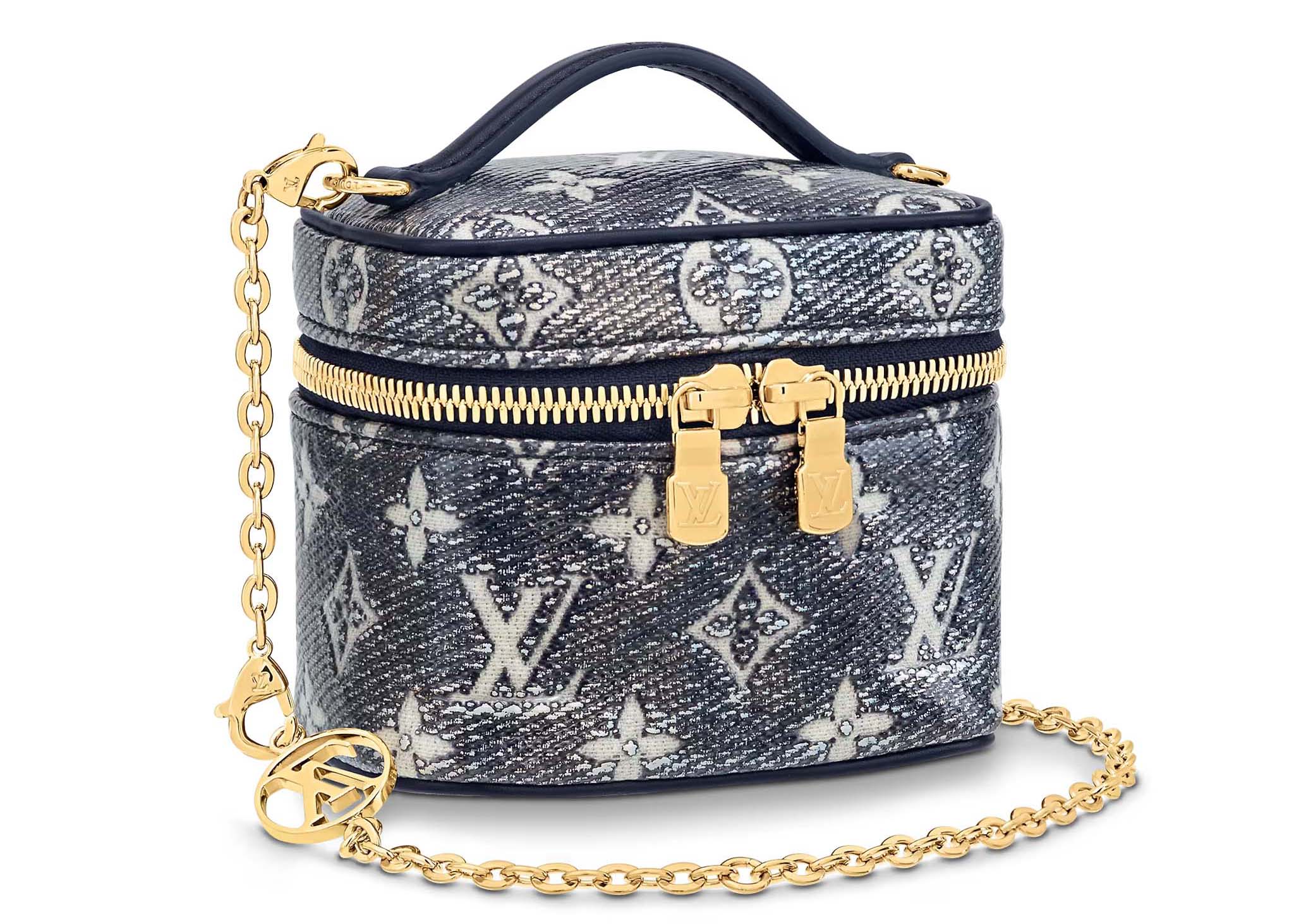 Shop authentic Louis Vuitton Monogram Reverse Vanity PM at revogue for just  USD 332900