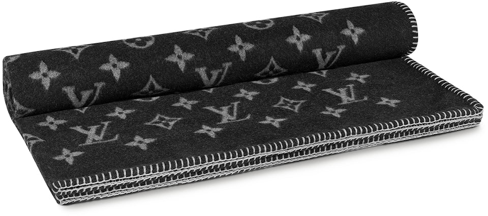Louis Vuitton Monogram Blanket, Louis Vuitton Monogram Blan…