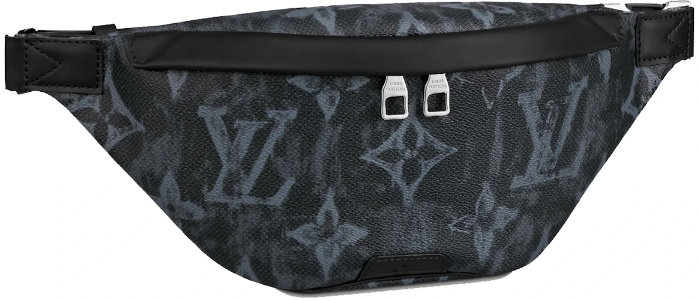 Only 1238.00 usd for Louis Vuitton Watercolor Discovery Bumbag