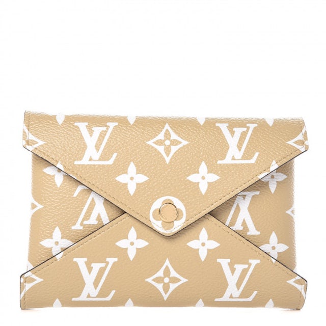Louis Vuitton Pochette Kirigami Insert Monogram Giant Medium Beige