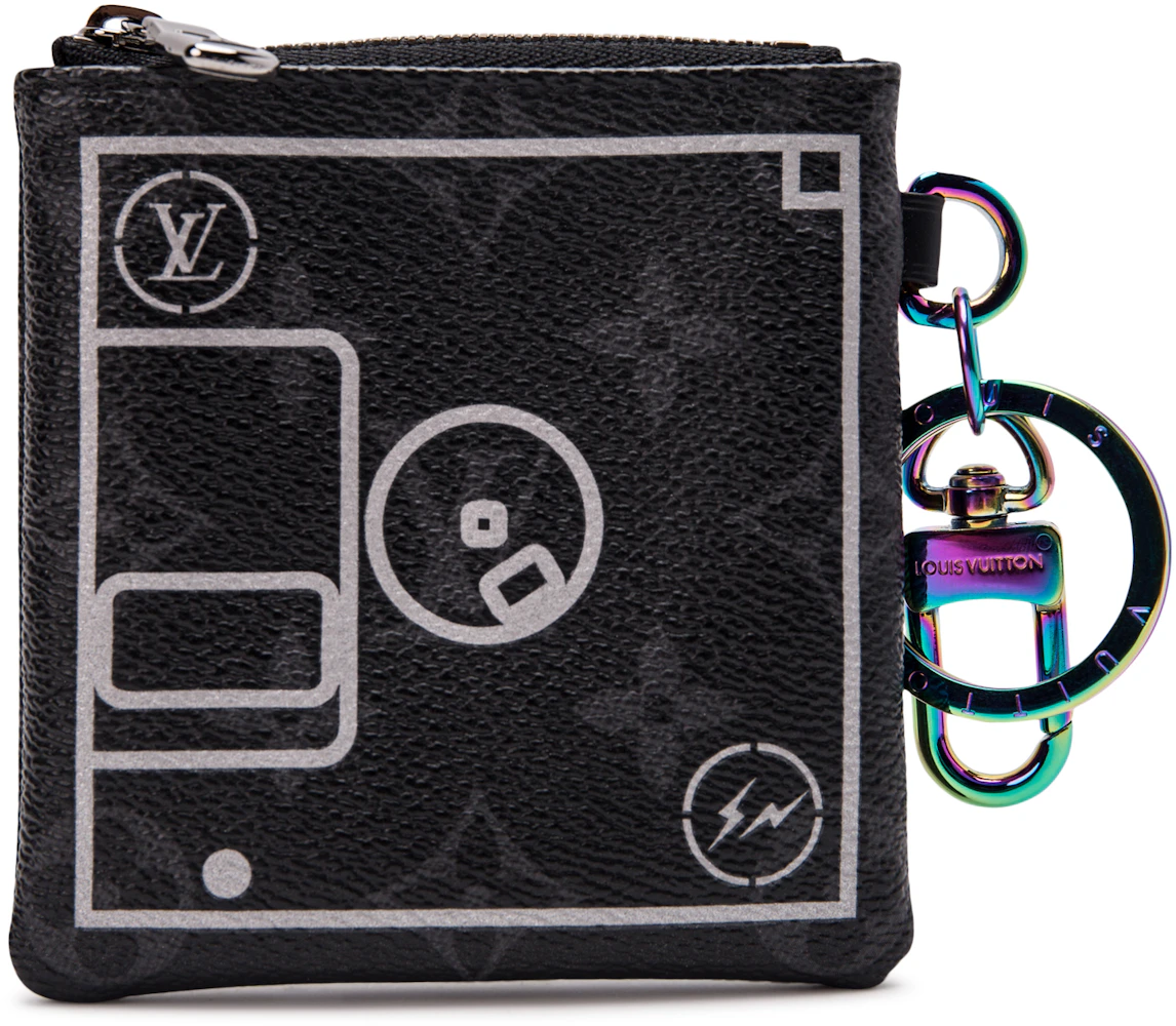 Louis Vuitton Monogram Eclipse Flash Fragment Key Holder and Pouch -  Yoogi's Closet