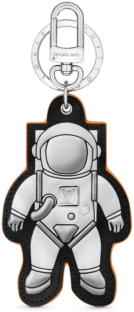 Izsilver Astronaut Keychain Louis Vuitton MP2213 Silver - Tracesilver