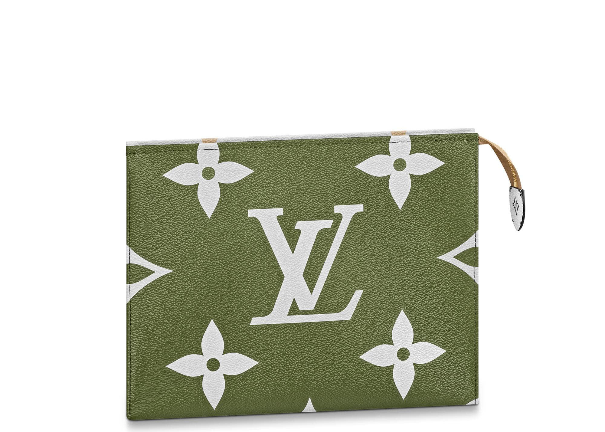 LOUIS VUITTON  TOILETRY 26 IN MONOGRAM CANVAS YR 2020  RELUXE AU