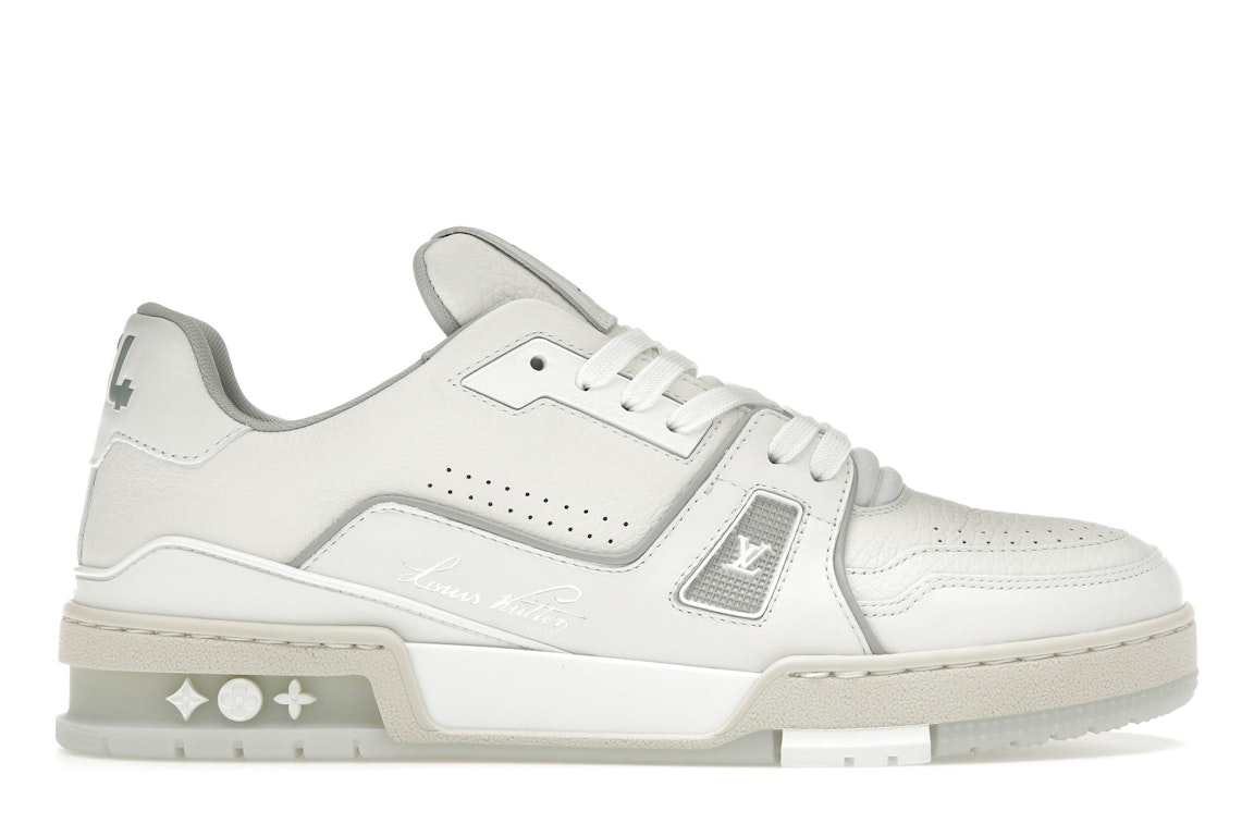 Pre-owned Louis Vuitton Trainer White Signature In White/grey