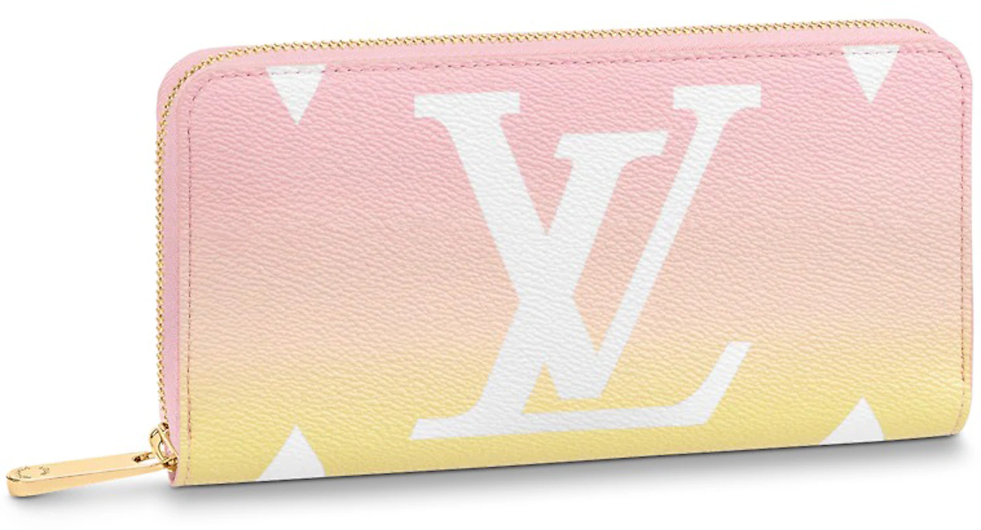 nedadgående tidligere Forstærker Louis Vuitton Zippy Wallet Gradient Pastel Light Pink in Coated Canvas with  Gold-tone - US