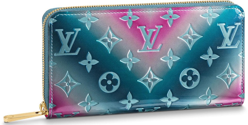 Louis Vuitton Turquoise Blue Monogram Vernis Zippy Wallet – Bagaholic