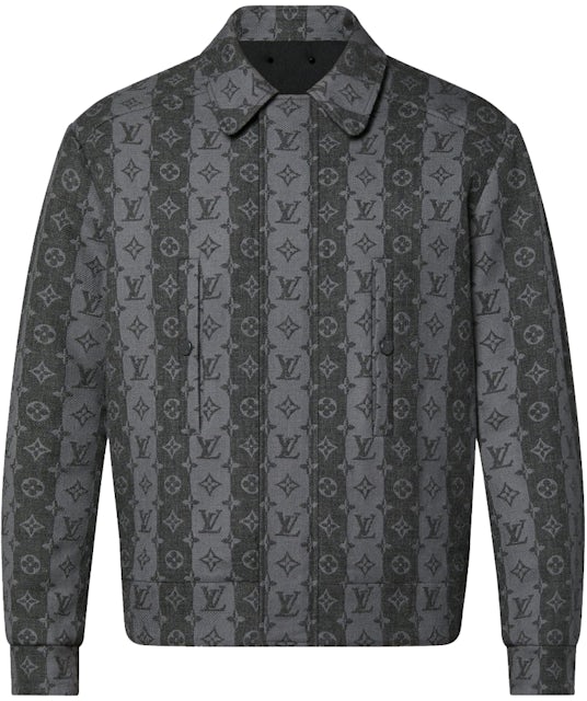 Louis Vuitton Damier T-Shirt  Mens outfits, Shirts, T shirt