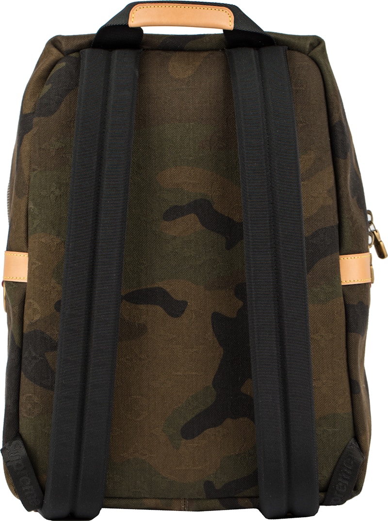 Supreme lv store camo backpack