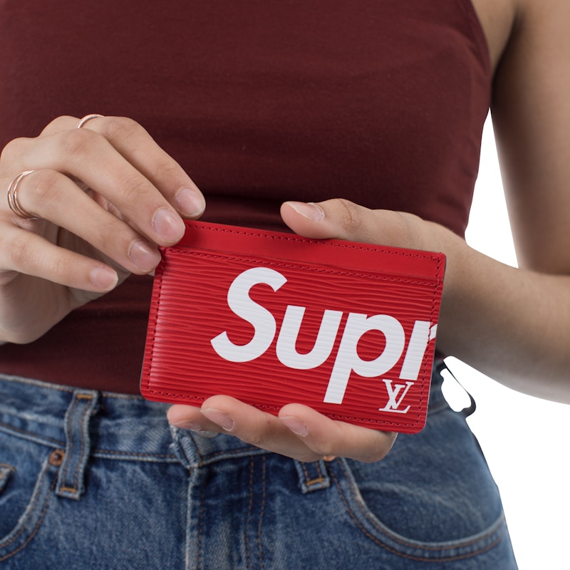 Supreme card holder store lv