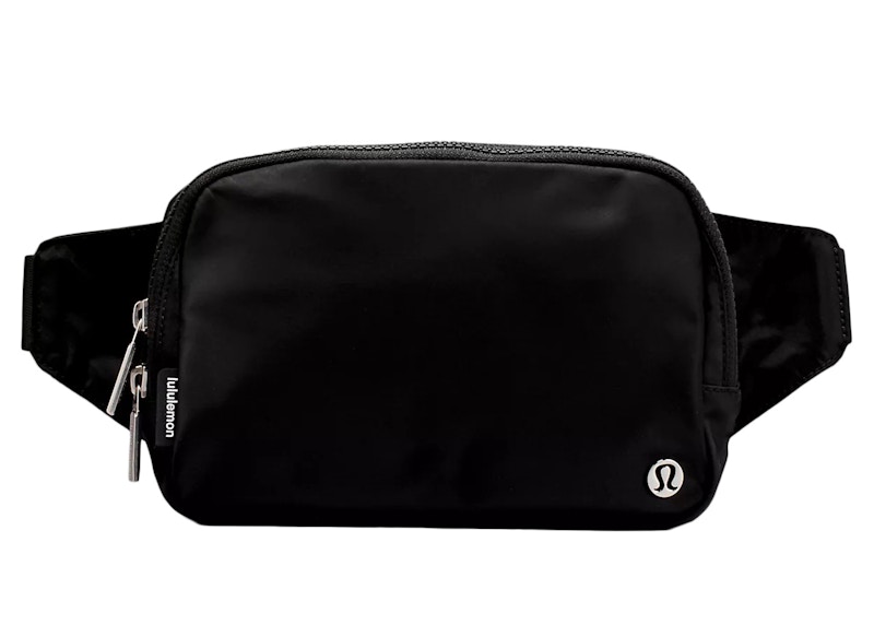 Lululemon Large Everywhere Belt Bag deals (Red Merlot- 2L)