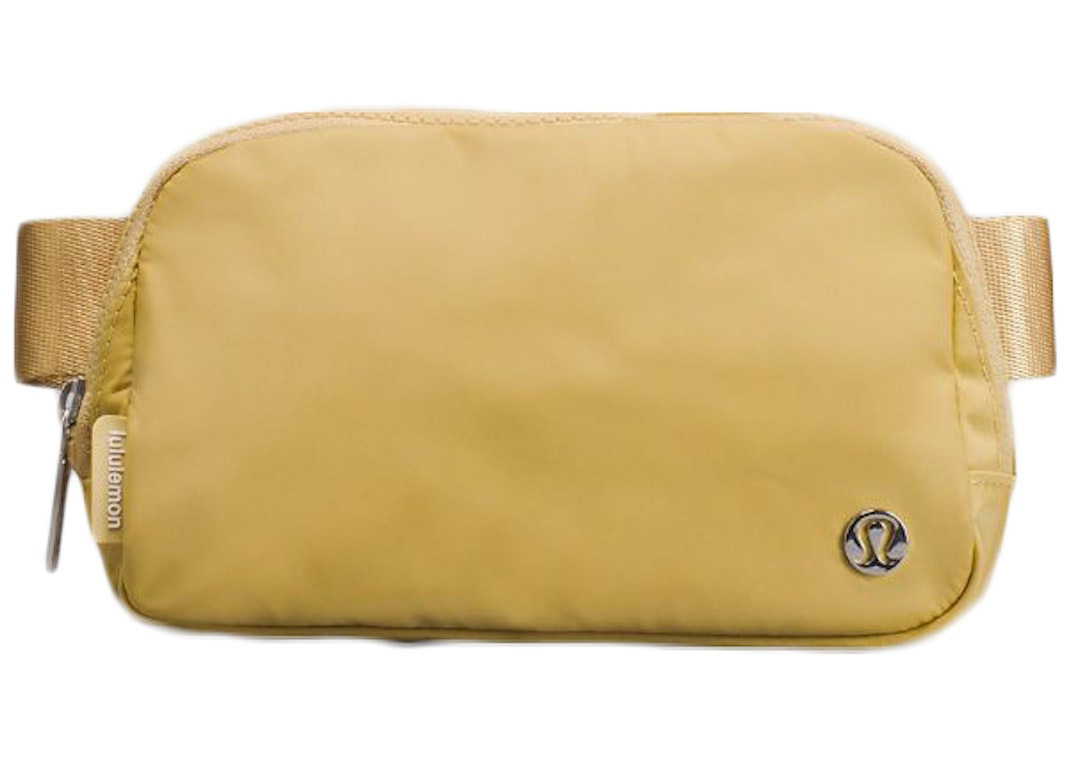 Pre-owned Lululemon Everywhere Belt Bag Crossbody Bag Golden Sand