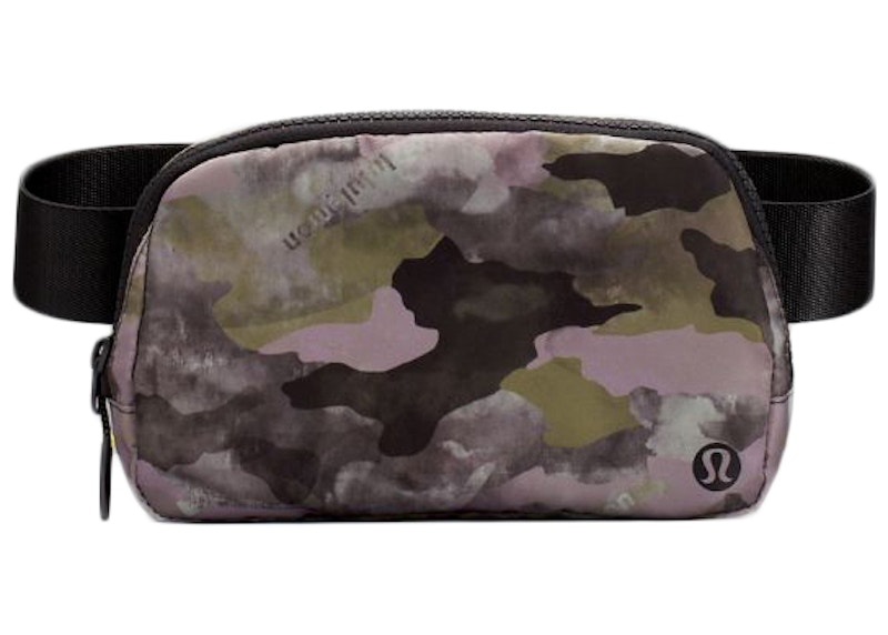 Lululemon Everywhere Belt Bag Crossbody Bag Heritage Camo Wash in