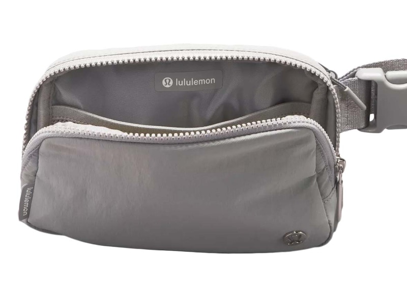 Lululemon Everywhere Belt Bag Crossbody Bag Silver Drop In Waterproof ...