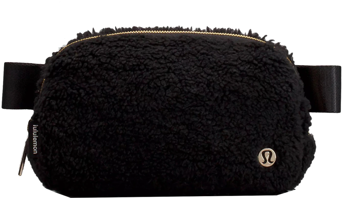 Lululemon Everywhere Fleece Belt Bag Crossbody Bag Black in Textured Fleece  with Gold-tone - US