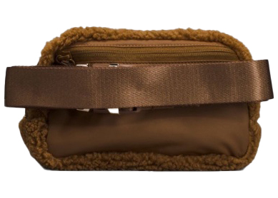 The Fleece lululemon Everywhere Belt Bag Is Back in Stock
