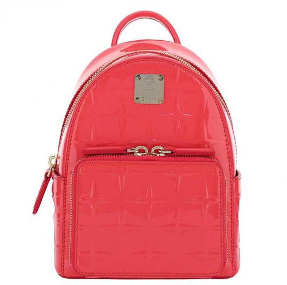 MCM Backpack Diamond Patent Stark Fuchsia in Patent Leather with Gold ...