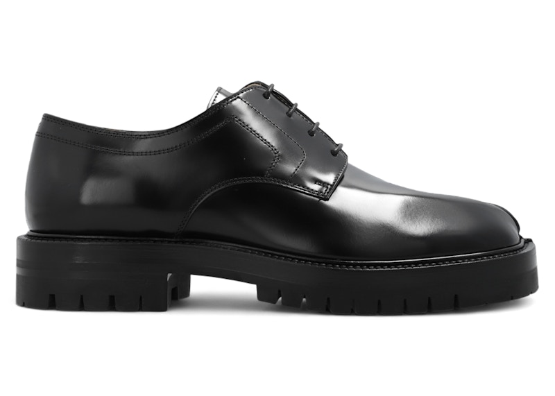 Pre-owned Maison Margiela Leather Tabi Laceups (women's) Sneakers In Black