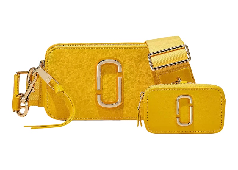 【関税&送料込】Marc Jacobs The Utility Snapshot Portfolio Marc Jacobs The Utility Snapshot Crossbody Handbag – ShopCGX