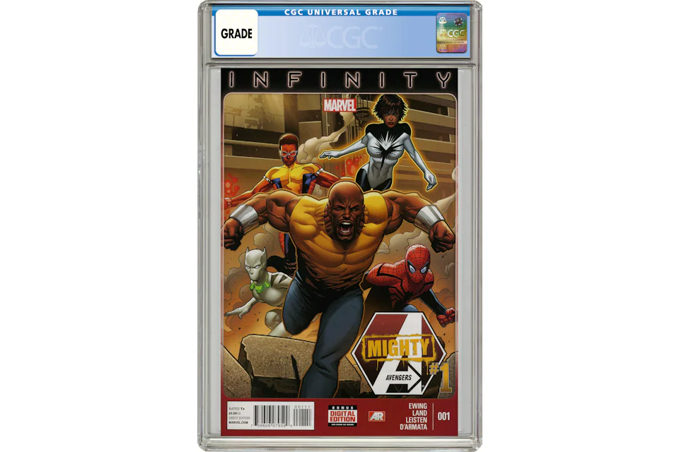 Marvel Mighty Avengers (2013) #1A Comic Book CGC Graded - US