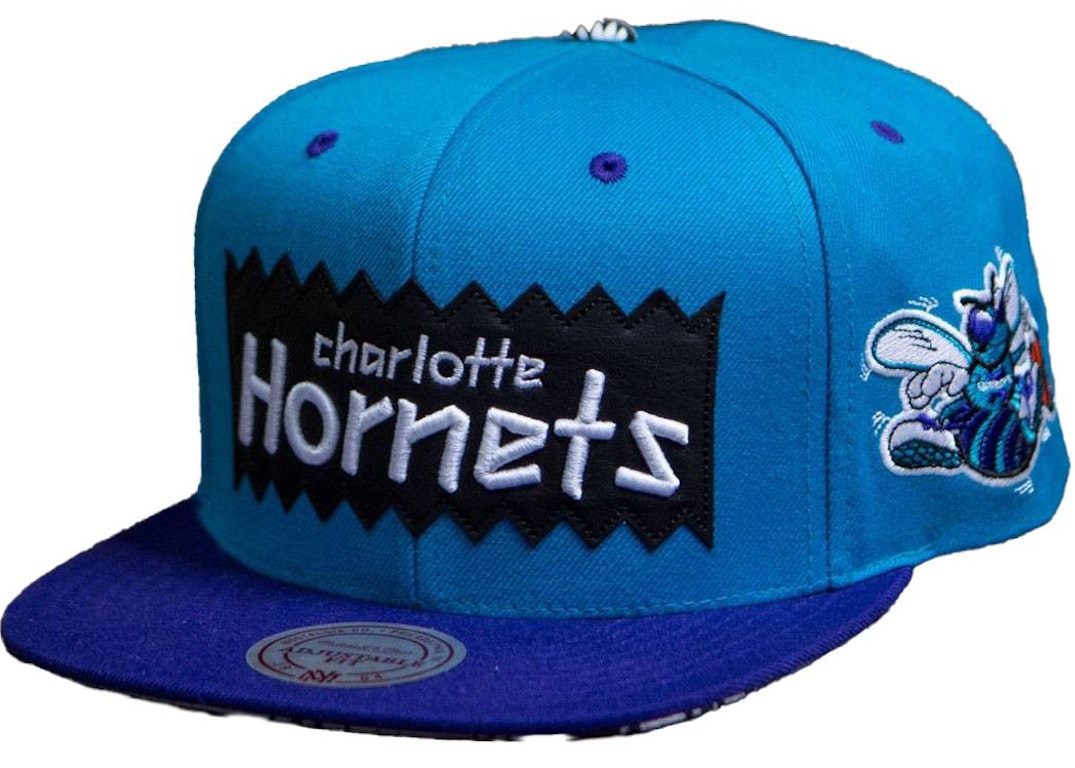 Pre-owned Mitchell & Ness Charlotte Hornets Sta3 Wool Snapback Cap Teal/purple
