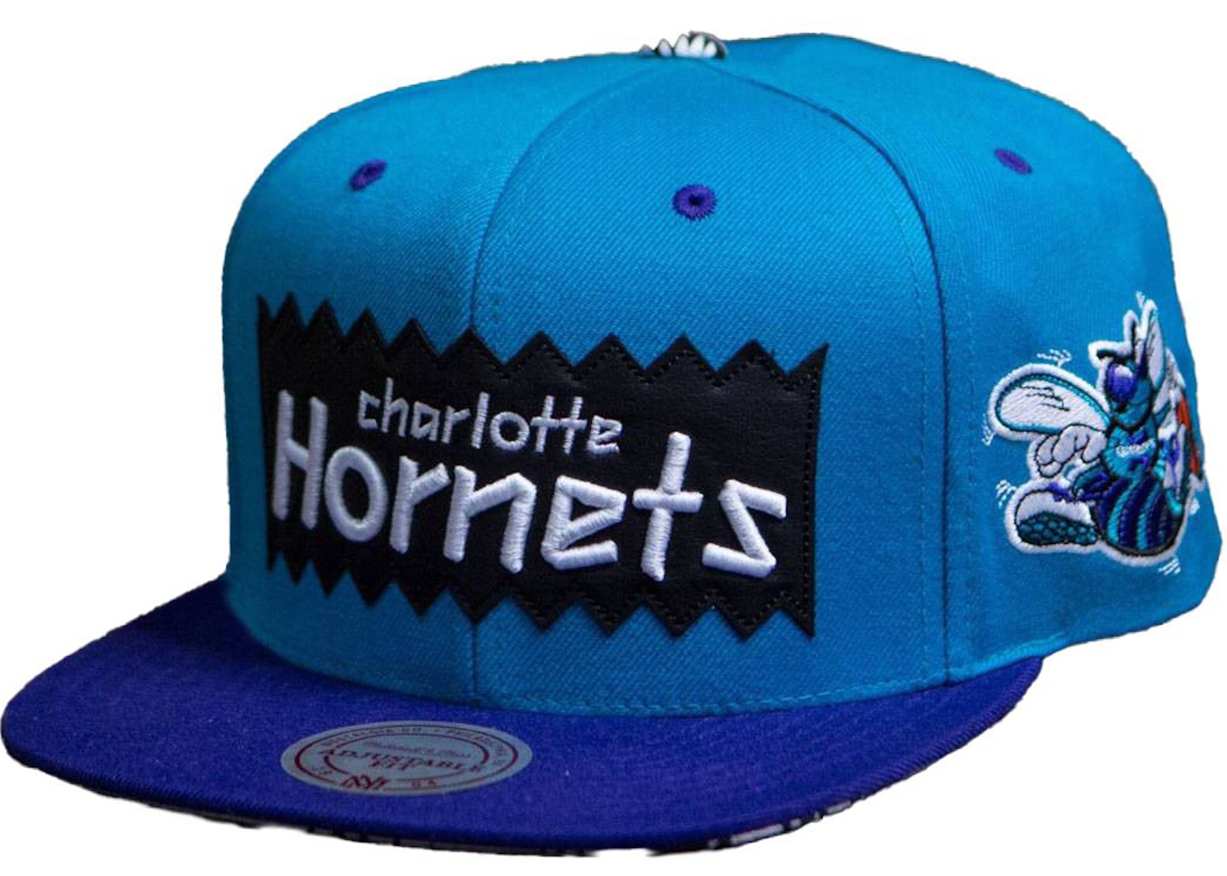 Mitchell & Ness Charlotte Hornets Snapback Cap - NBA Arch 2 Tone