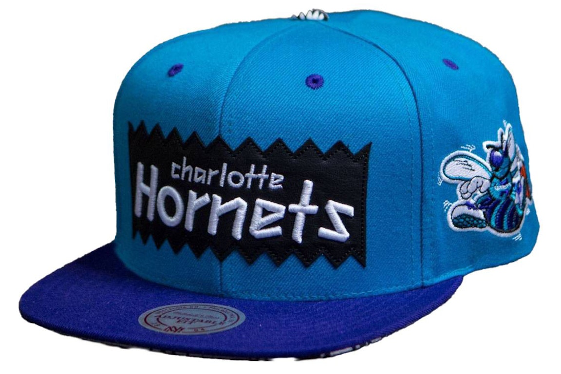 Pre-owned Mitchell & Ness Charlotte Hornets Sta3 Wool Snapback Cap Teal/purple