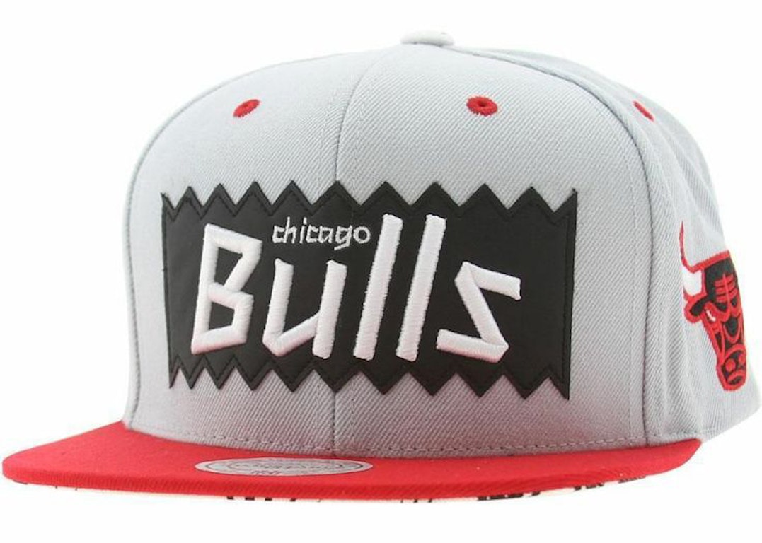 Pre-owned Mitchell & Ness Chicago Bulls Sta3 Wool Snapback Cap Silver/red