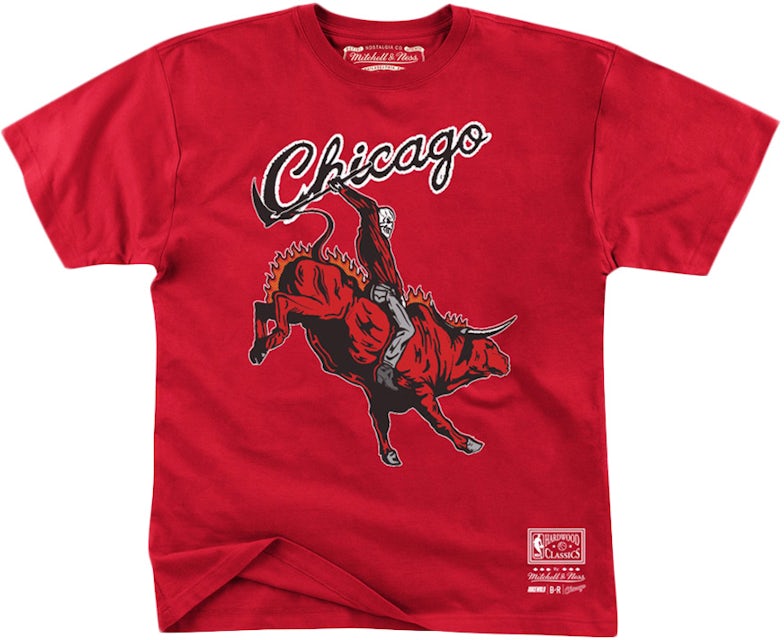 MITCHELL & NESS - Men - Chicago Bulls Tri Color Crewneck - Red