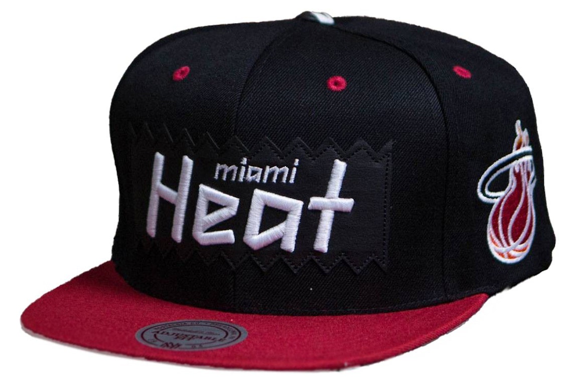 Pre-owned Mitchell & Ness Miami Heat Sta3 Wool Snapback Cap Black/red